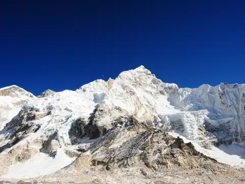 Ama Dablam Trekking