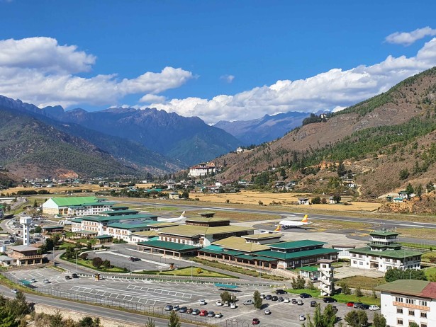 Bhutan: The Land of Thunder Dragon