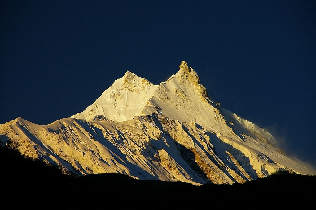 Manaslu Trekking