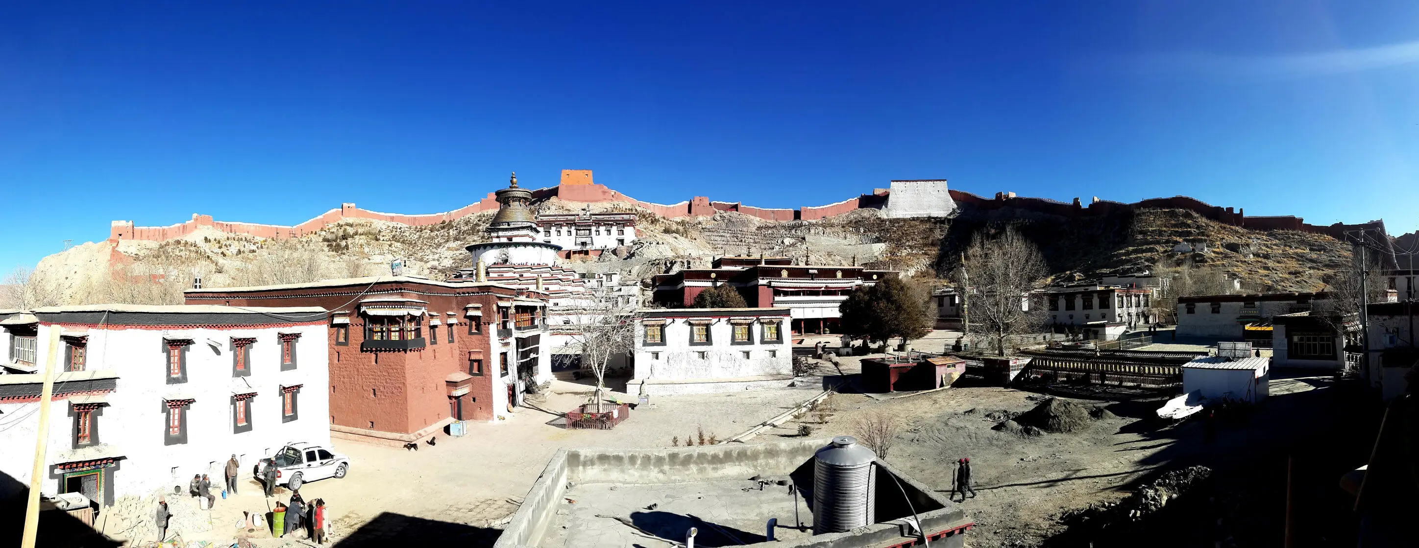 Monastery of Golden City Lhasa, Gyantse Shigatse Tour