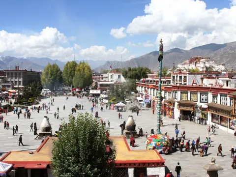 Monastery of Golden City Lhasa, Gyantse Shigatse Tour
