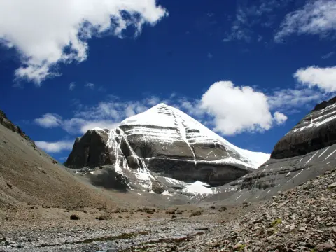 Tibet Overland Tour, Lhasa, Mount Kailash & Manasarovar Trekking - FLy On/Fly Out